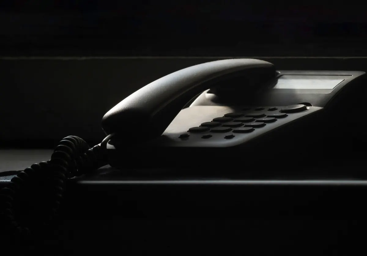 VoIP vs Traditional Landlines: A UK Business Migration Guide