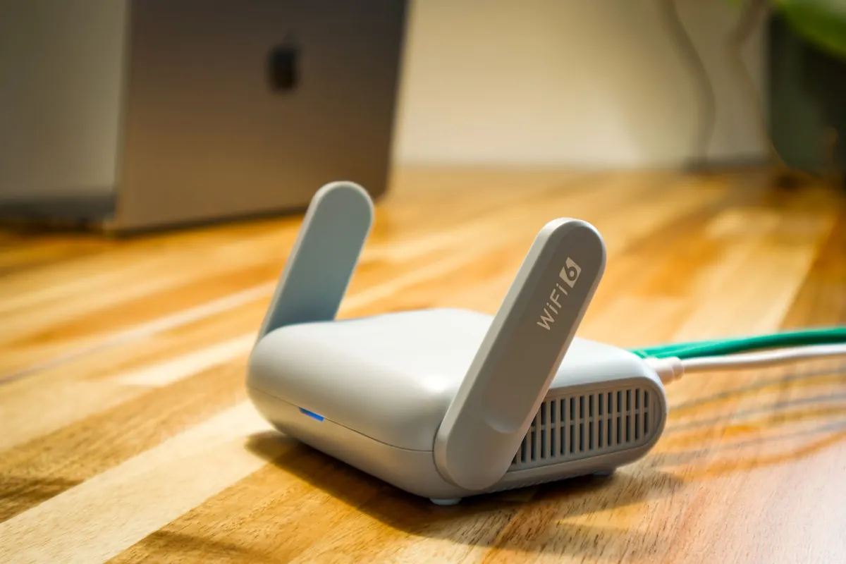 Wi-Fi 6 vs Wi-Fi 6E vs Wi-Fi 7: Which Should You Buy in 2025?